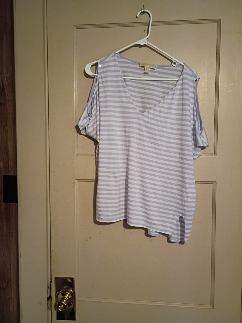 MICHAEL Michael Kors Light Purple and White Striped Cold-Shoulder V-Neck Top